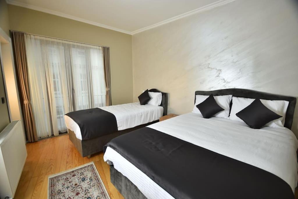 Bonjour Suit Private Triplex Apartment Istanboel Buitenkant foto